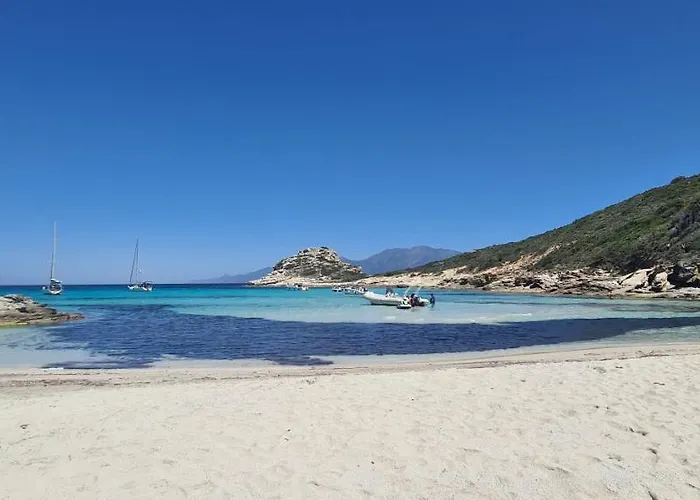 Renove Independant Avec Garage Au Centre Du Village Appartement Saint-Florent (Corsica)